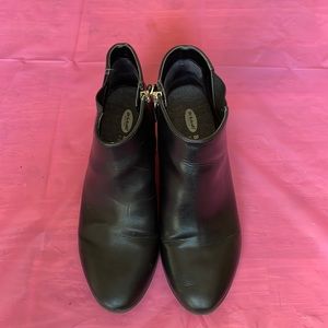 Dr.Scholls tumbler ankle boot